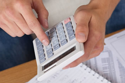 信用卡透支半年后能否办理销户?